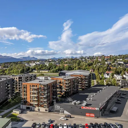 Penthouse With Spectacular Views And Two Balconies *