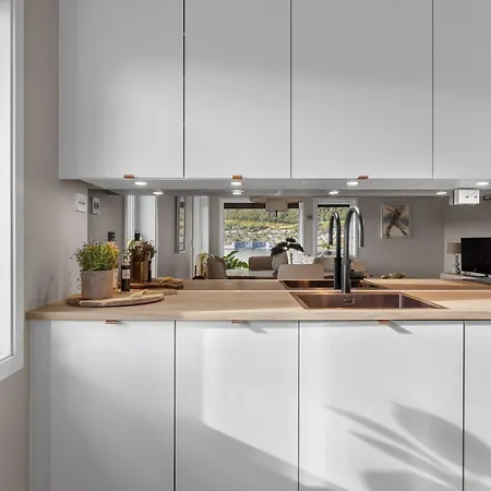 Penthouse With Spectacular Views And Two Balconies Apartment