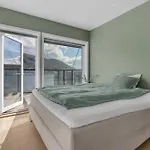Apartment Penthouse With Spectacular Views And Two Balconies